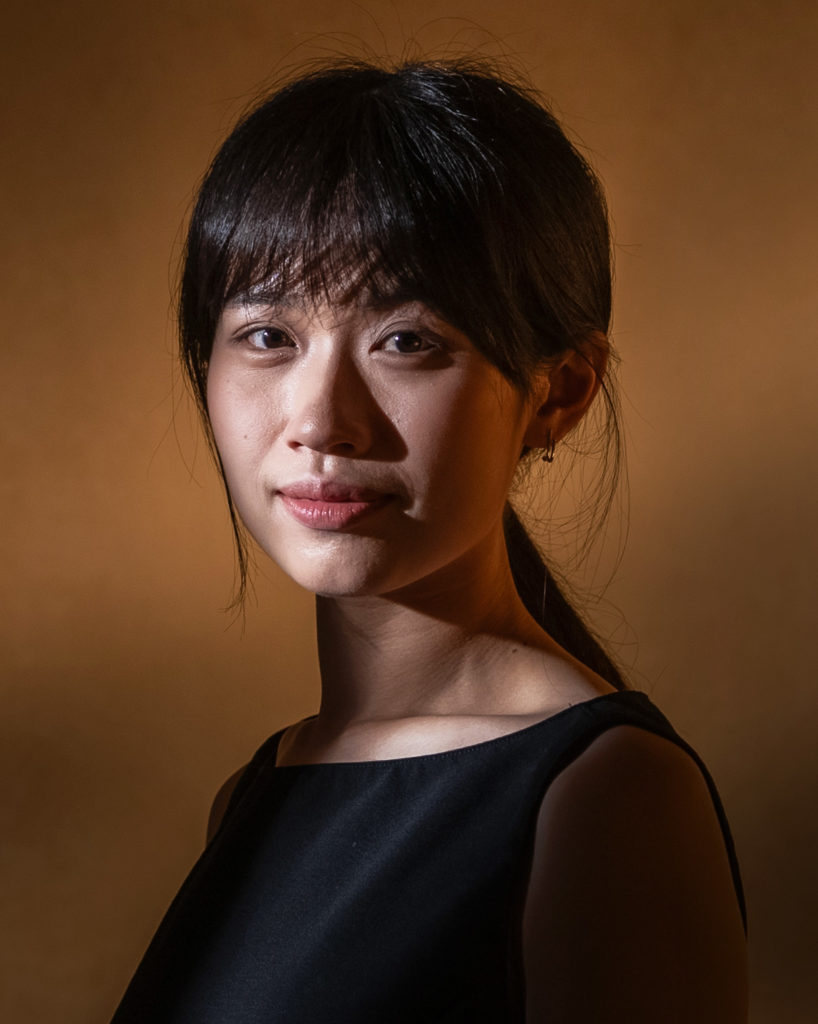 李心雅 XinYa